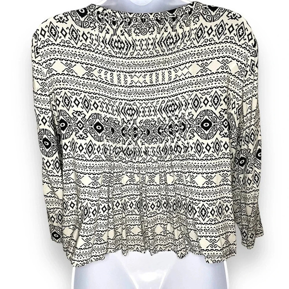 Boho Chic Black & White Patterned Blouse by Miroa - Size L - Picture 2 of 6